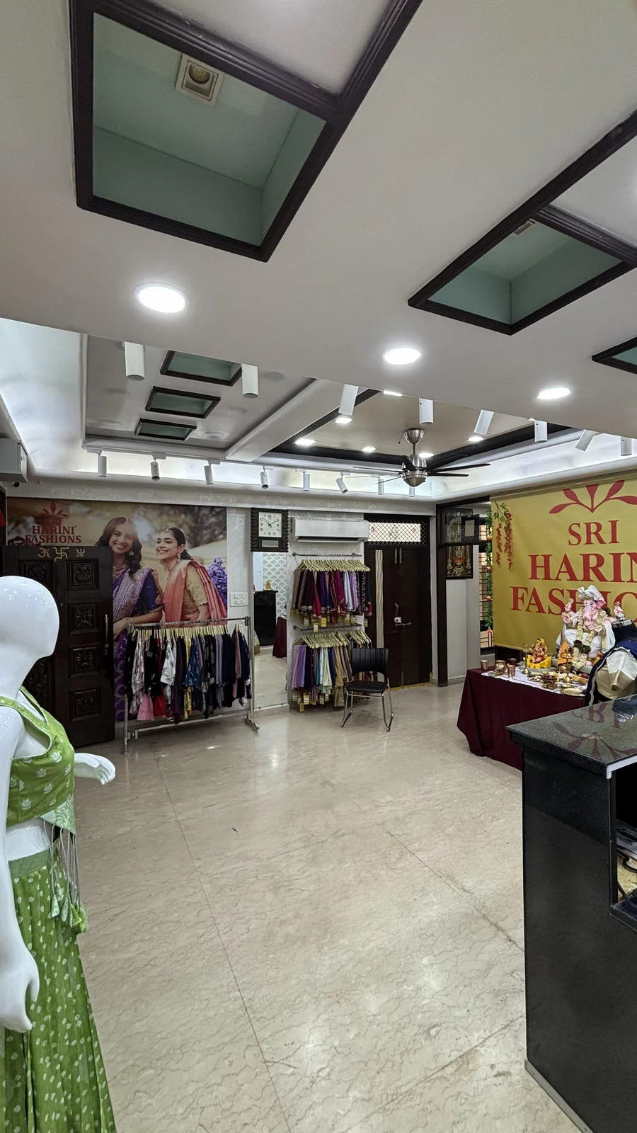 Harini Fashions interior
